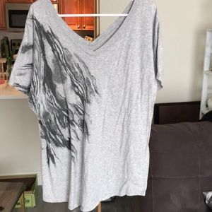 T-shirt with tiger stripe design